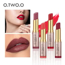 O.TWO.O Makeup Kit Kiss Proof Lipstick