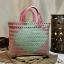 Tas Anyaman Unik