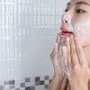 Cuci Muka dan Aplikasikan Skincare
