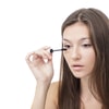 Jangan Lupa Pakai Eyelash Curler dan Mascara!