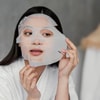 Rutin Memakai Masker Wajah