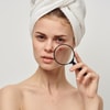 Tempelkan Acne Patch