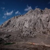 Puncak Jayawijaya atau Piramida Carstensz