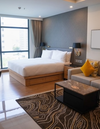 10 Hotel Bintang 4 di Surabaya. Paling Banyak Dipilih untuk Staycation!