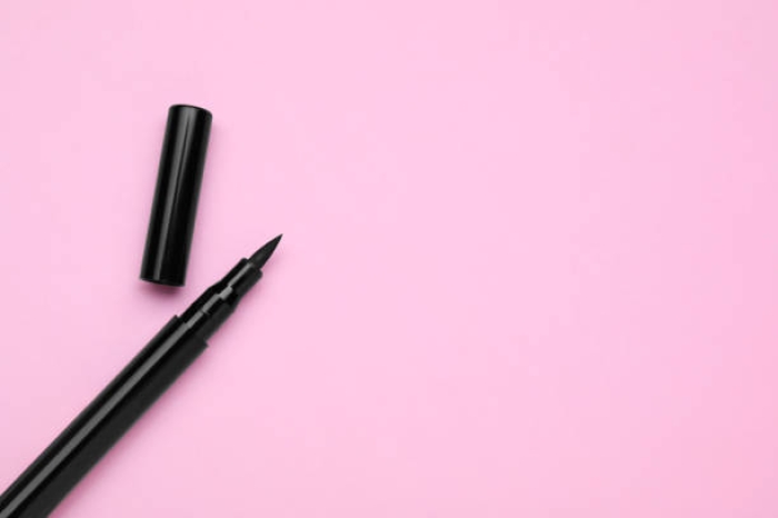 Macam-Macam Gaya Eyeliner untuk Para Pemula
