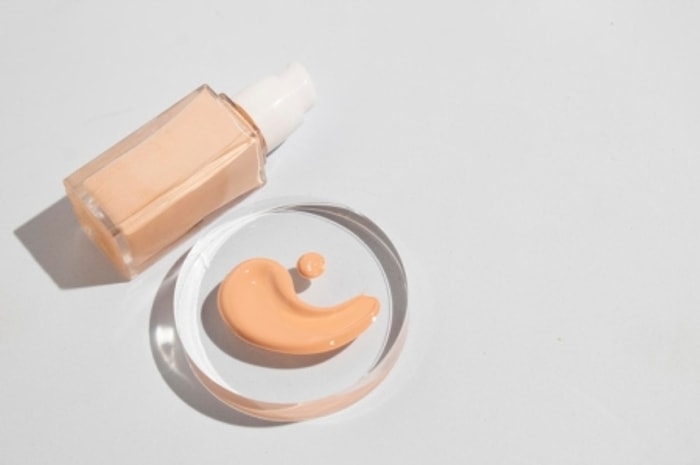 Ketahui Kandungan dari Moisturizer dan Primer