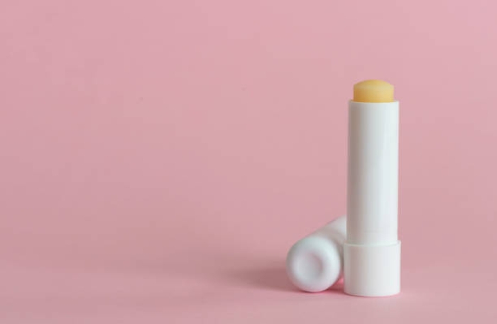 Apakah Laki-Laki Boleh Menggunakan Lip Balm?