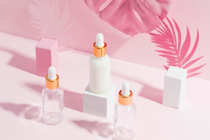 Mana yang Lebih Bagus, Somethinc Niacinamide 5 vs 10?