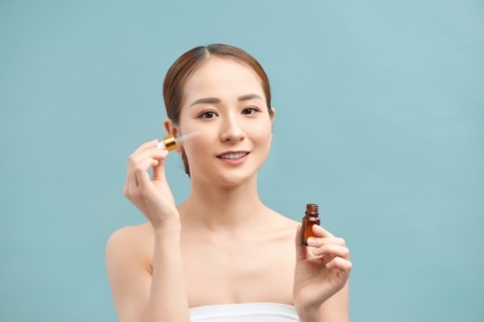 Anda Gak Harus Menenteng Face Oil Paper Lagi!