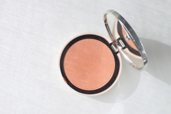 Cream Blush Jafra vs Wardah, Mana yang Lebih Murah?