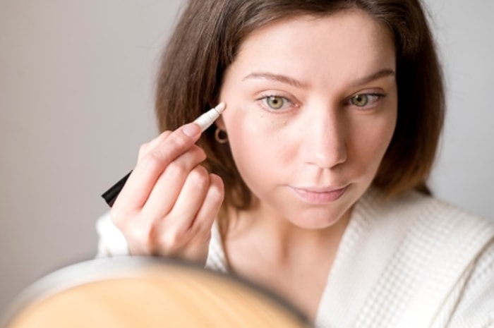 Samarkan Imperfection dengan Concealer