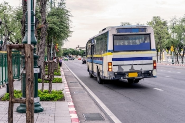 Hitung Uang Naik Bus Pergi dan Pulang