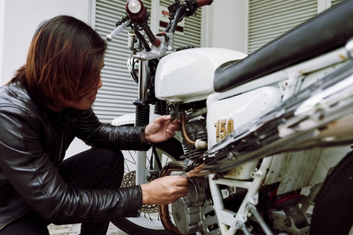 Wajib Tahu! Inilah 4 Cara Cek Aki Motor Masih Bagus atau Tidak, Simak